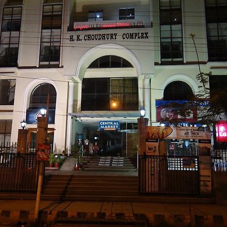 Hotel Rajdhani Regency Guwahati Buitenkant foto