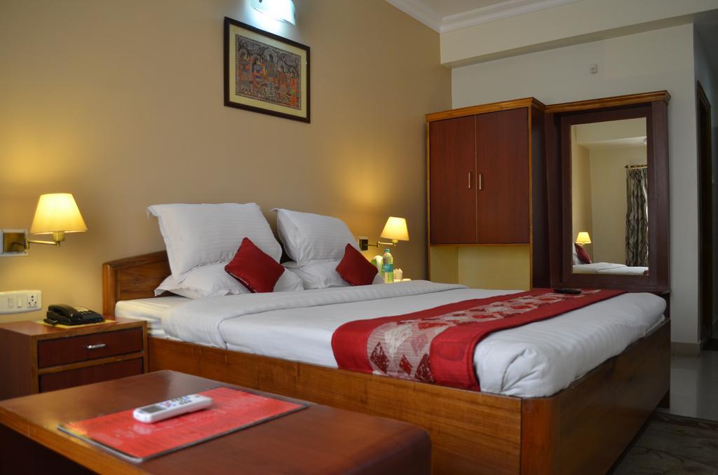 Hotel Rajdhani Regency Guwahati Kamer foto