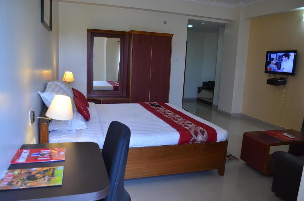 Hotel Rajdhani Regency Guwahati Kamer foto